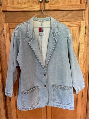 Vintage-Inspired Light Blue Denim Blazer Jacketw - Women